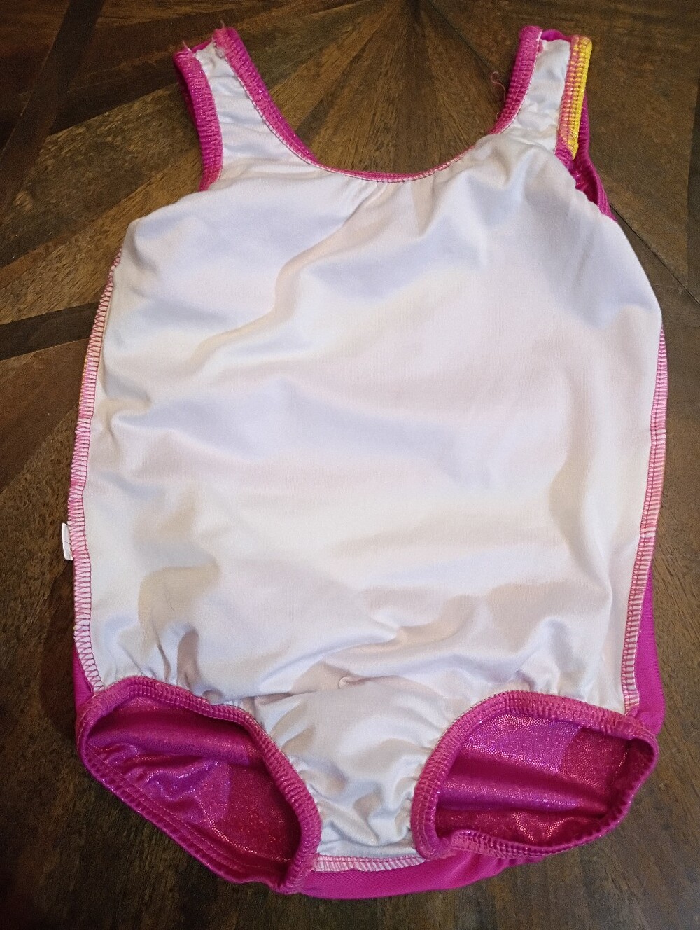 Girls 2T Pink Sparkle Gymnastics Leotard Yellow Metallic Accent Dance Bodysuit - Picture 3 of 3